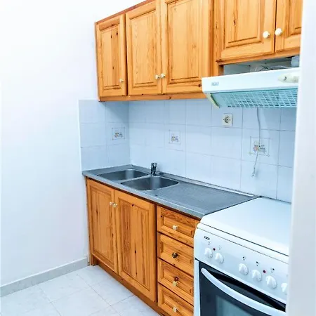 Zois Apartament Nikiana